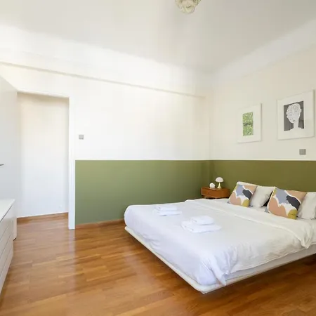 3 Bdr Incredible Acropolis View *